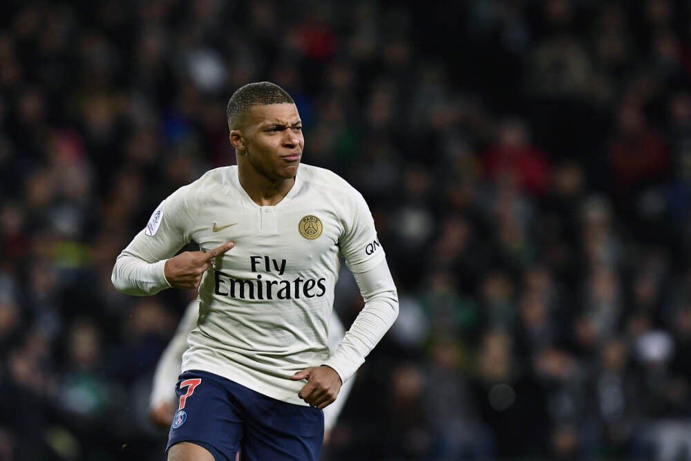 非五大联赛球员身价榜：奥斯梅恩7500万欧居首，阿格霍瓦次席